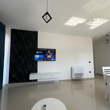 Eg Apartment Shengjin
