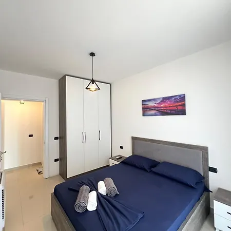 Eg Apartment Shengjin